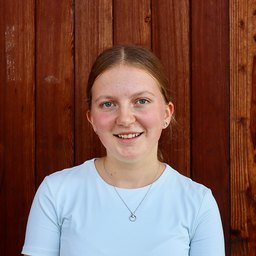 Zähner Lara
