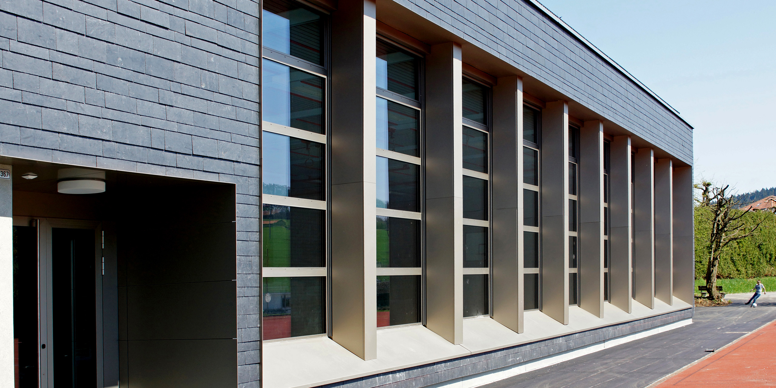 architektur-oeffentliche-bauten-degersheim-schulhaus-architekten-schaellibaum-ch