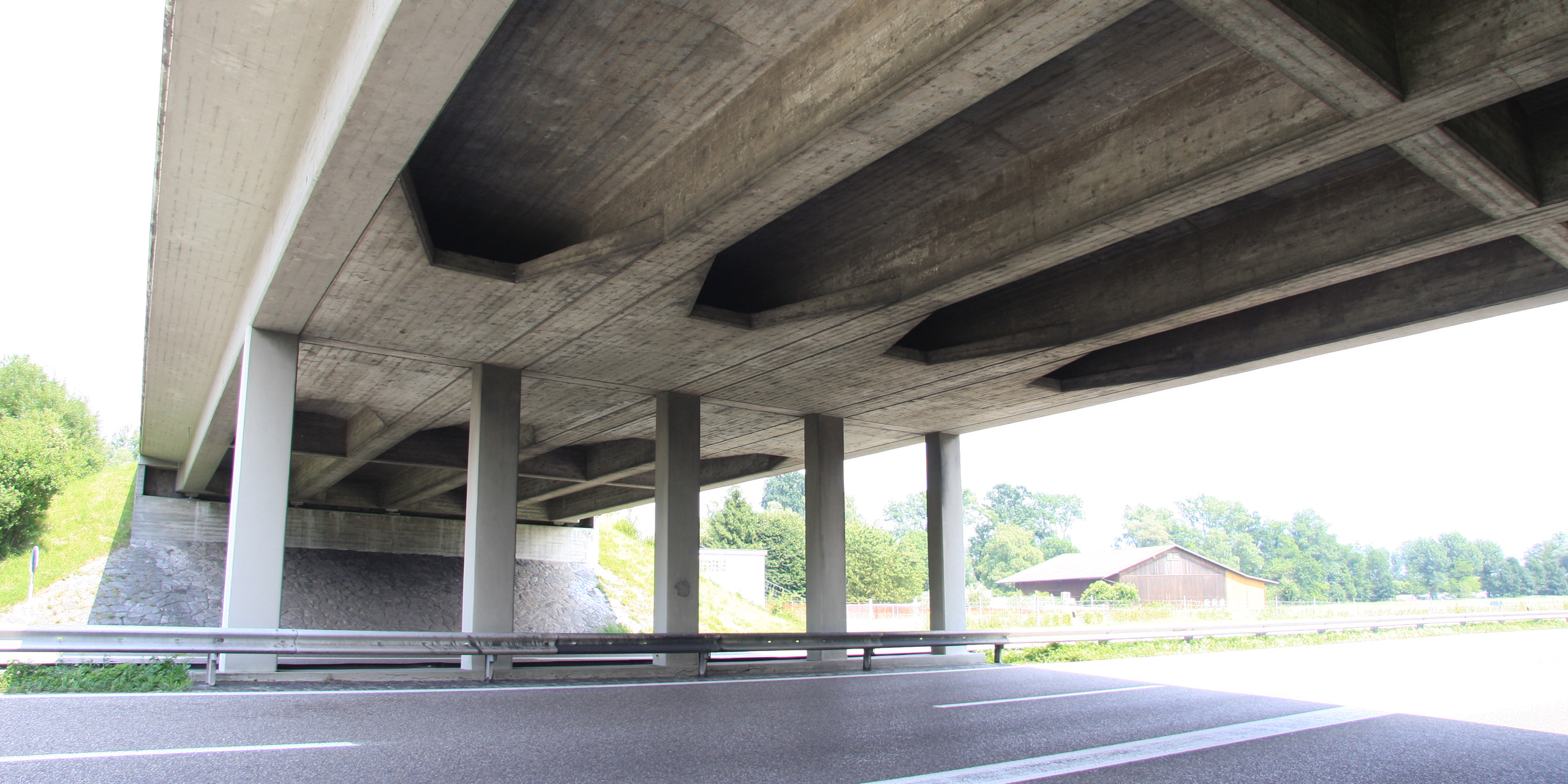 bauingenieurwesen-strassenbau-rhema-schweiz-schaellibaum.ch