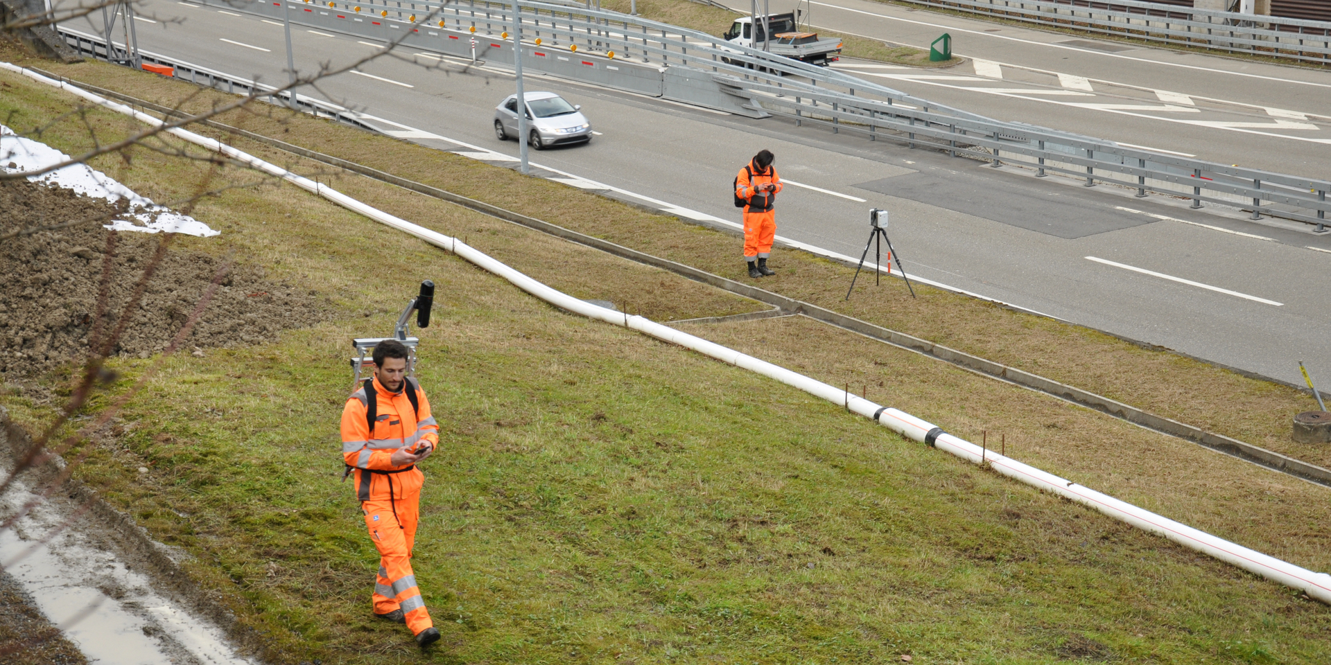 geomatik-bauvermessung-autobahn-schaellibaum